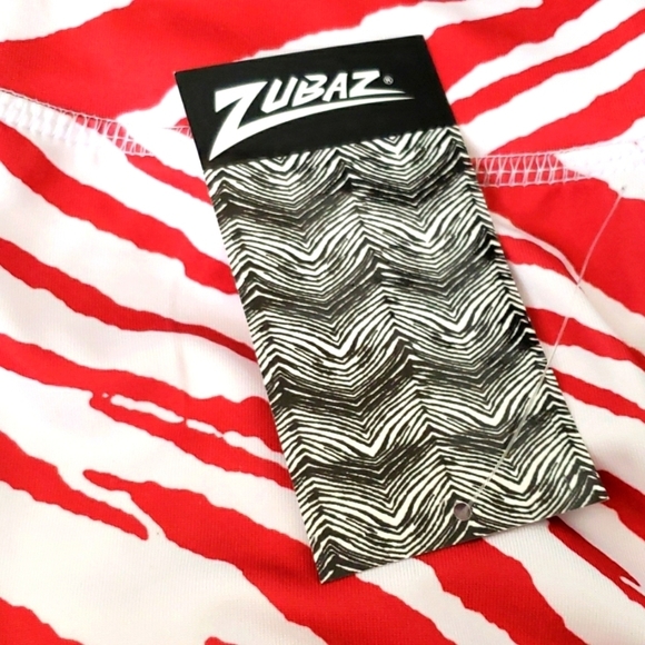 Zubaz Standard Zebra Leggings in Red/White Size S - Picture 4 of 6